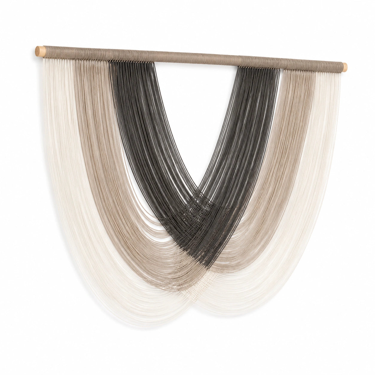 Faden Wandbehang 100 x 100 cm aus Textil in Beige Grau im Boho Stil